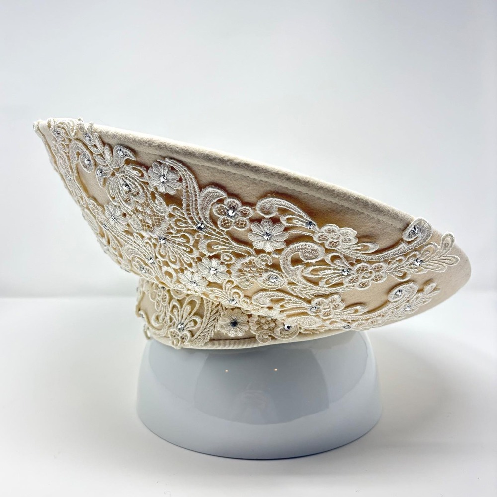 Mr John Classic Vintage Cream Wool Felt Hat Floral Lace Rhinestone Accents